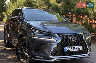 Внедорожник / Кроссовер Lexus NX 2019 в 
