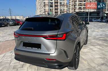 Внедорожник / Кроссовер Lexus NX 2022 в 