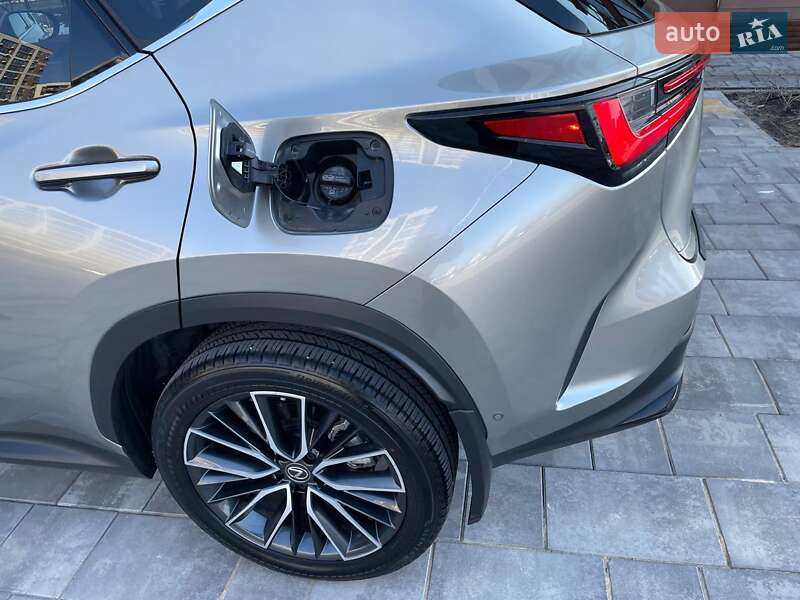 Позашляховик / Кросовер Lexus NX 2022 в Києві