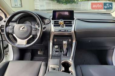 Внедорожник / Кроссовер Lexus NX 2019 в 