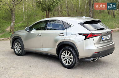 Позашляховик / Кросовер Lexus NX 2018 в 