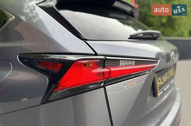 Внедорожник / Кроссовер Lexus NX 2019 в 