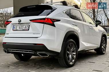 Позашляховик / Кросовер Lexus NX 2021 в 