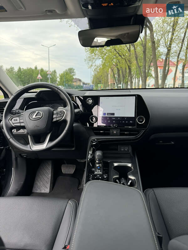Внедорожник / Кроссовер Lexus NX 2022 в Киеве