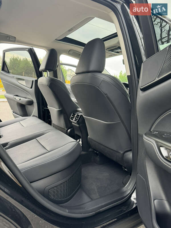 Внедорожник / Кроссовер Lexus NX 2022 в Киеве