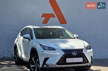 Внедорожник / Кроссовер Lexus NX 2019 в 