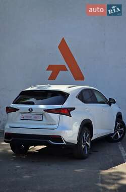 Внедорожник / Кроссовер Lexus NX 2019 в 