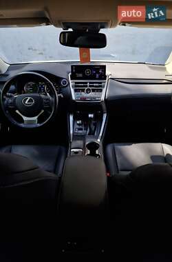 Внедорожник / Кроссовер Lexus NX 2019 в 