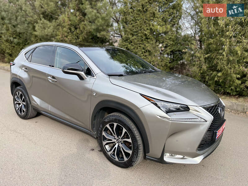 Внедорожник / Кроссовер Lexus NX 2015 в Ровно