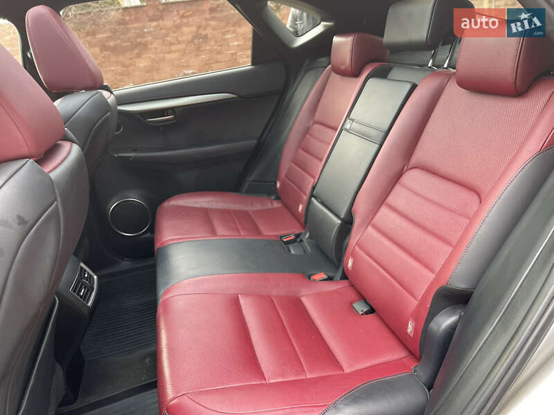 Внедорожник / Кроссовер Lexus NX 2015 в Ровно