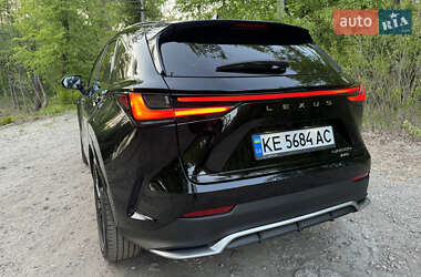 Внедорожник / Кроссовер Lexus NX 2022 в 