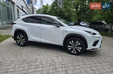 Внедорожник / Кроссовер Lexus NX 2018 в 