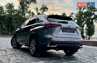 Внедорожник / Кроссовер Lexus NX 2019 в 