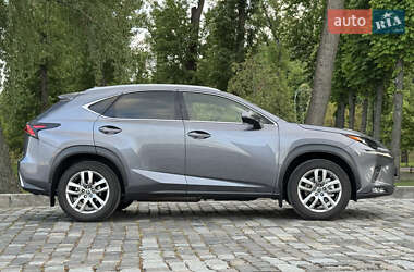 Внедорожник / Кроссовер Lexus NX 2019 в 