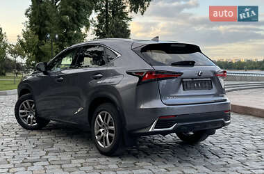 Внедорожник / Кроссовер Lexus NX 2019 в 