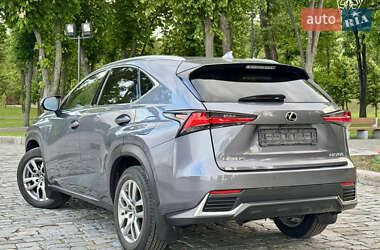 Внедорожник / Кроссовер Lexus NX 2019 в 