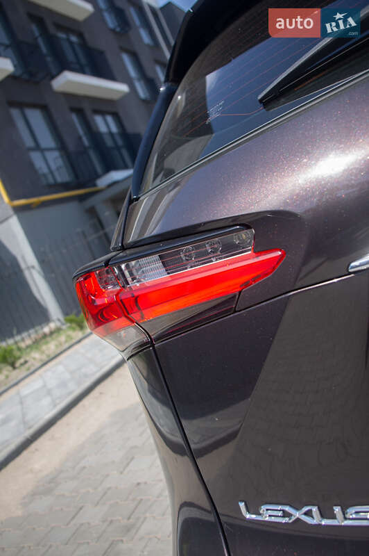 Внедорожник / Кроссовер Lexus NX 2015 в Киеве