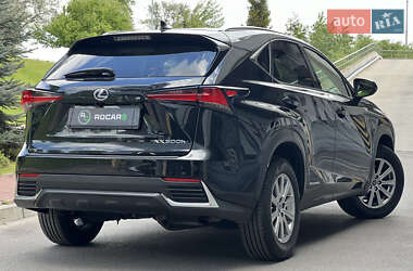 Позашляховик / Кросовер Lexus NX 2018 в 
