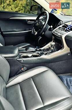 Внедорожник / Кроссовер Lexus NX 2015 в 