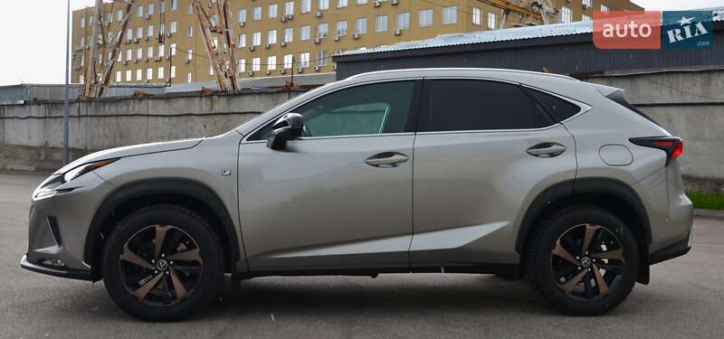 Внедорожник / Кроссовер Lexus NX 2021 в Киеве
