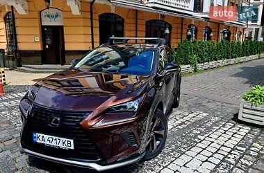 Внедорожник / Кроссовер Lexus NX 2020 в 