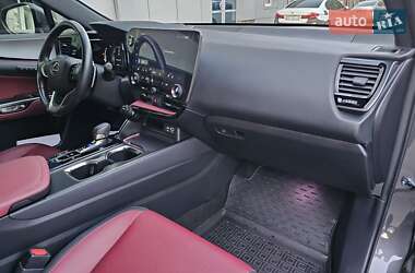 Внедорожник / Кроссовер Lexus NX 2022 в 