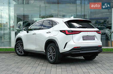 Внедорожник / Кроссовер Lexus NX 2021 в 