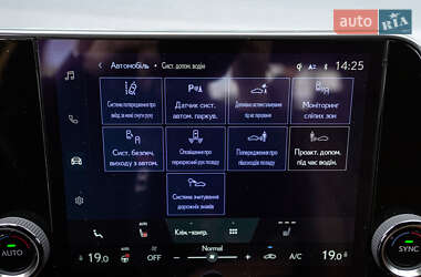 Внедорожник / Кроссовер Lexus NX 2021 в 