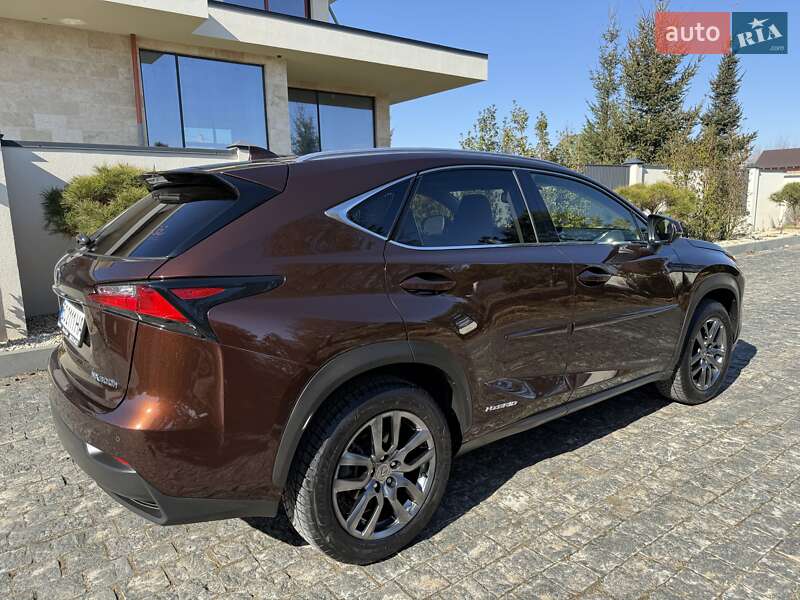 Внедорожник / Кроссовер Lexus NX 2016 в Львове