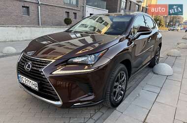 Внедорожник / Кроссовер Lexus NX 2016 в 