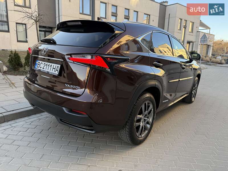 Внедорожник / Кроссовер Lexus NX 2016 в Львове