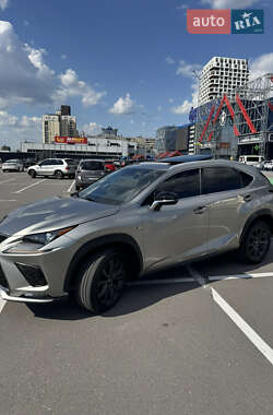Внедорожник / Кроссовер Lexus NX 2019 в 