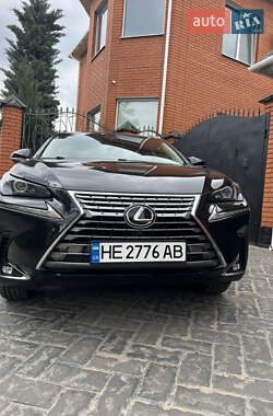 Внедорожник / Кроссовер Lexus NX 2018 в Николаеве