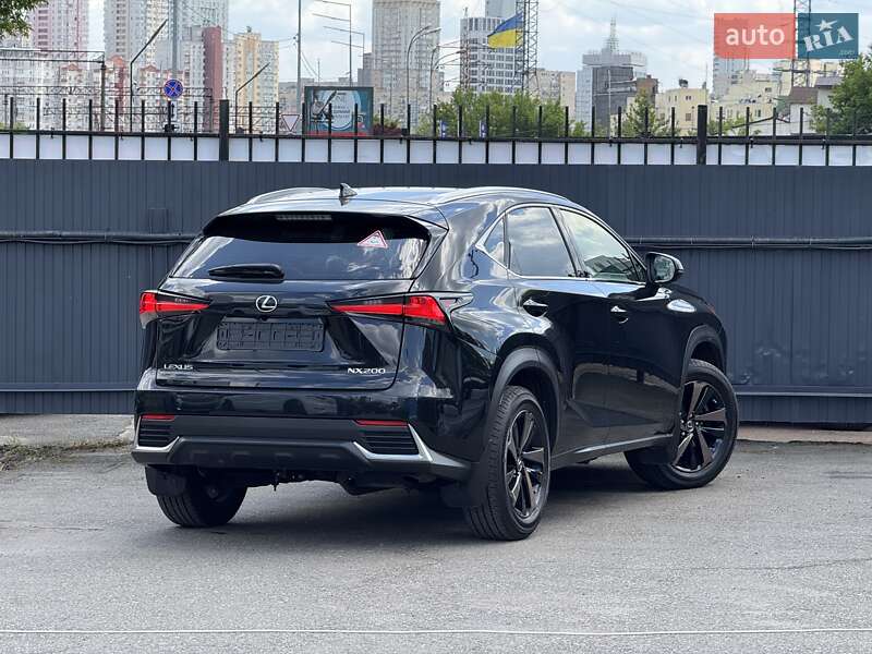 Внедорожник / Кроссовер Lexus NX 2020 в Киеве