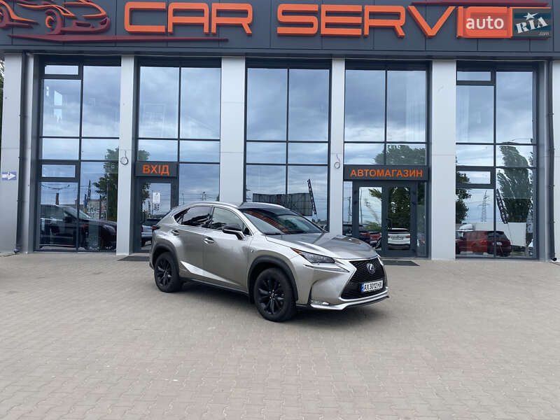 Lexus NX 2015