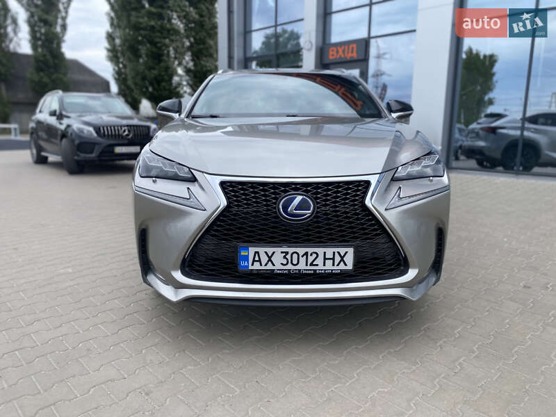 Внедорожник / Кроссовер Lexus NX 2015 в Киеве