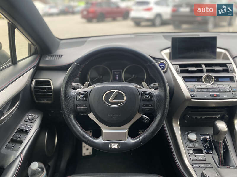 Внедорожник / Кроссовер Lexus NX 2015 в Киеве