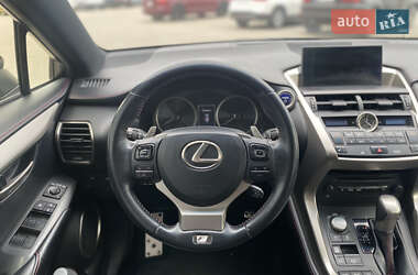 Позашляховик / Кросовер Lexus NX 2015 в 