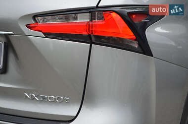 Внедорожник / Кроссовер Lexus NX 2016 в 