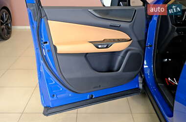 Внедорожник / Кроссовер Lexus NX 2023 в 