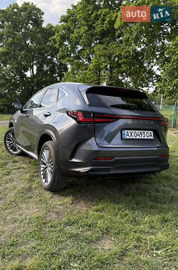 Внедорожник / Кроссовер Lexus NX 2022 в 