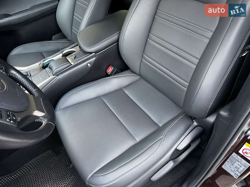 Внедорожник / Кроссовер Lexus NX 2019 в Киеве