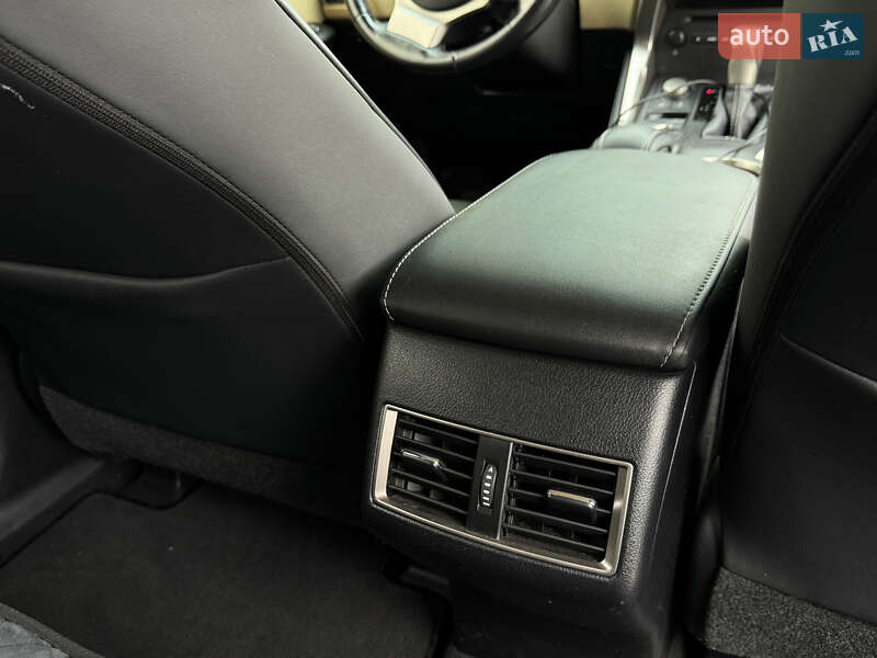 Внедорожник / Кроссовер Lexus NX 2015 в Запорожье