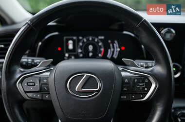 Внедорожник / Кроссовер Lexus NX 2022 в 