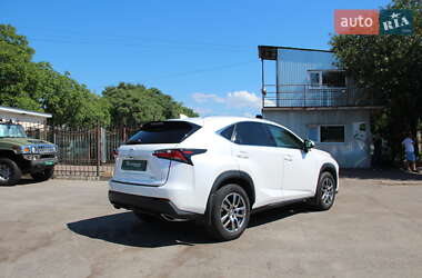 Позашляховик / Кросовер Lexus NX 2015 в 