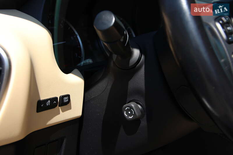 Внедорожник / Кроссовер Lexus NX 2015 в Одессе