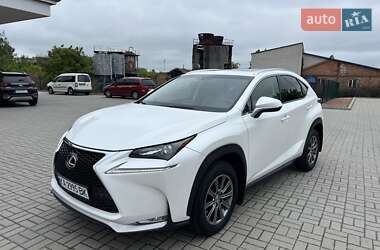 Позашляховик / Кросовер Lexus NX 2016 в Житомирі