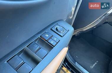 Внедорожник / Кроссовер Lexus NX 2017 в 