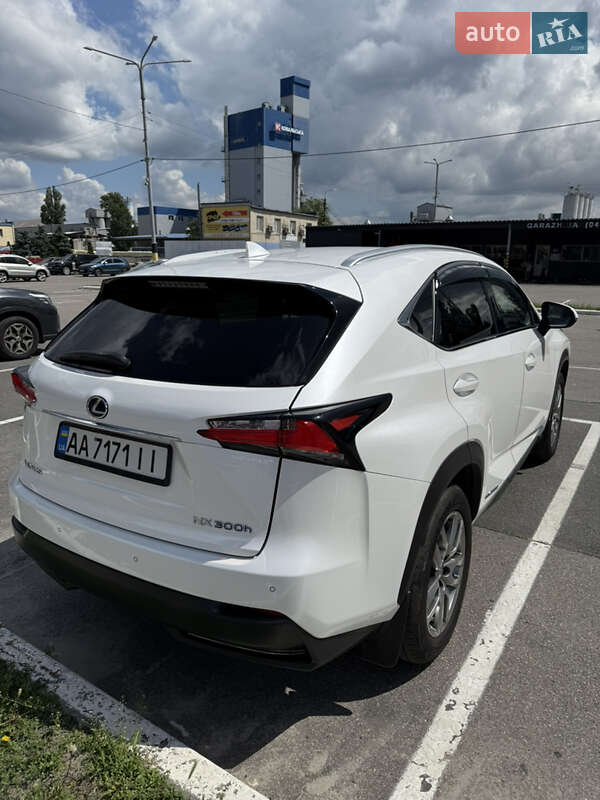 Внедорожник / Кроссовер Lexus NX 2017 в Киеве