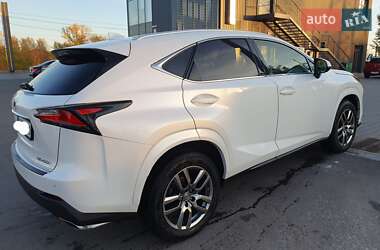 Внедорожник / Кроссовер Lexus NX 2016 в 